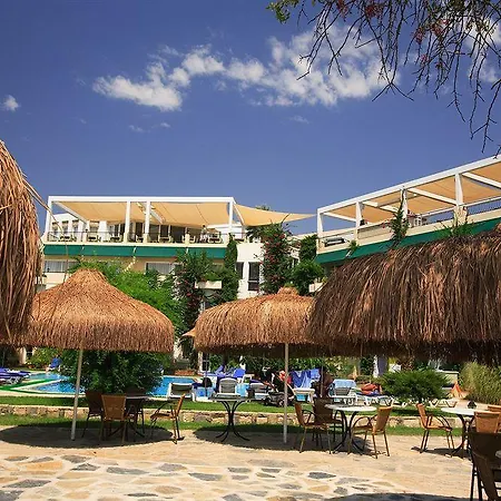 Gundem Hotel 4*