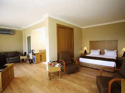 Gundem Hotel